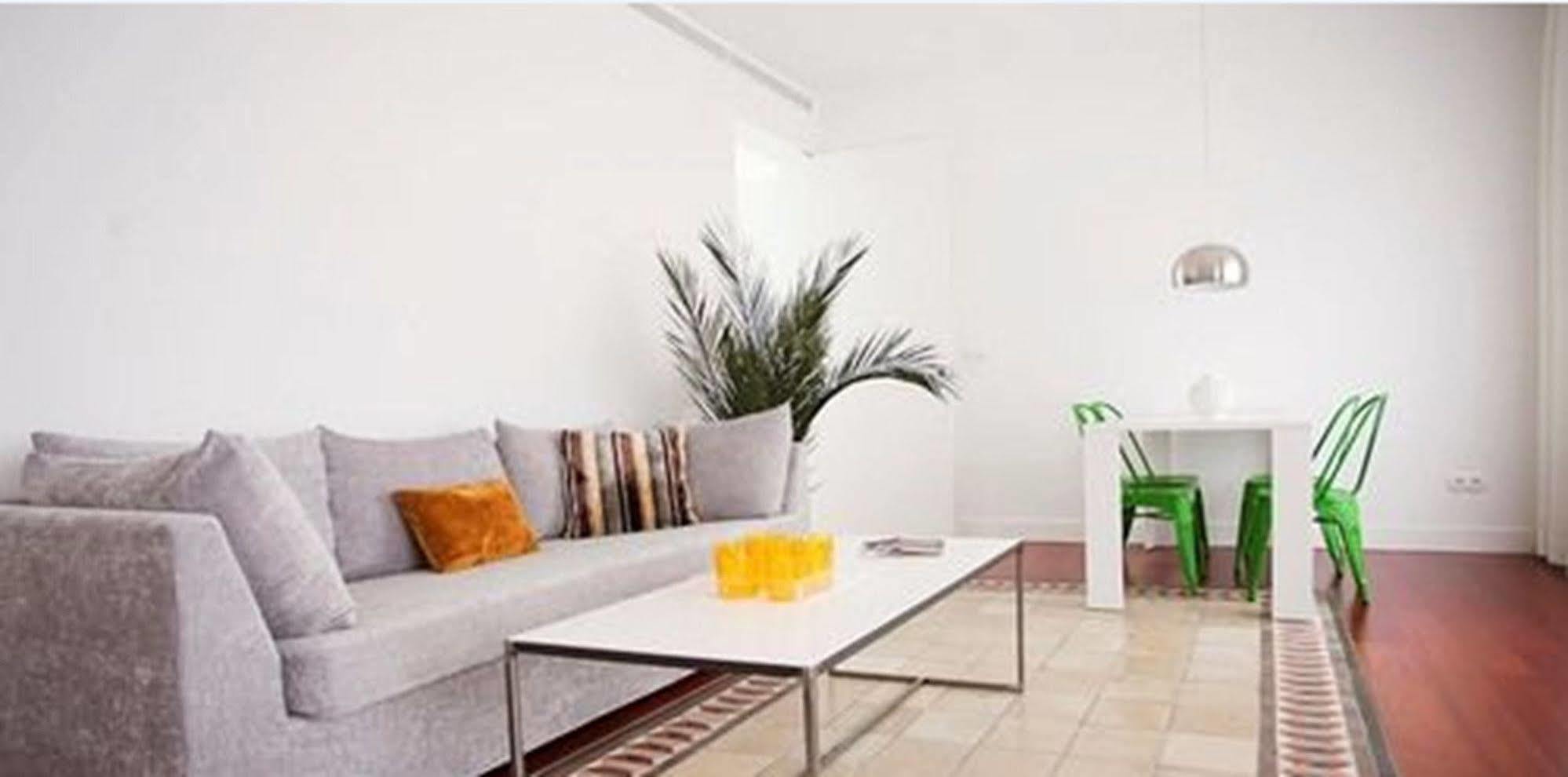 Urbanliving Liborio Apartamento Málaga Exterior foto